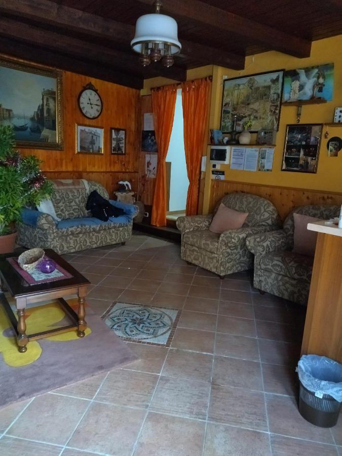 B&B Corso Italo Balbo Satriano di Lucania Esterno foto